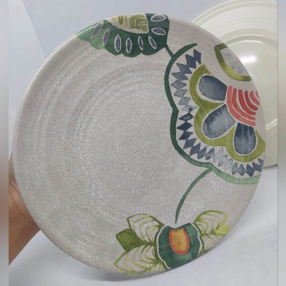 Crate and Barrel Melamine Salad Dessert Plate 8.5
